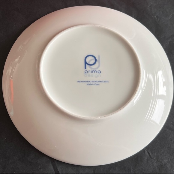 NIB whimsical, 50’s swimsuit inspired set of 4 porcelain Prima Design plates - Picture 4 of 16